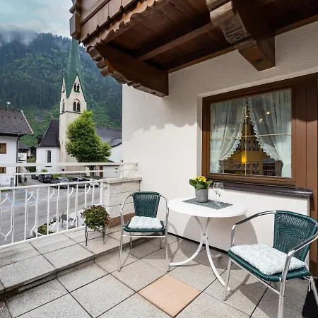 Haus Eberharter *
